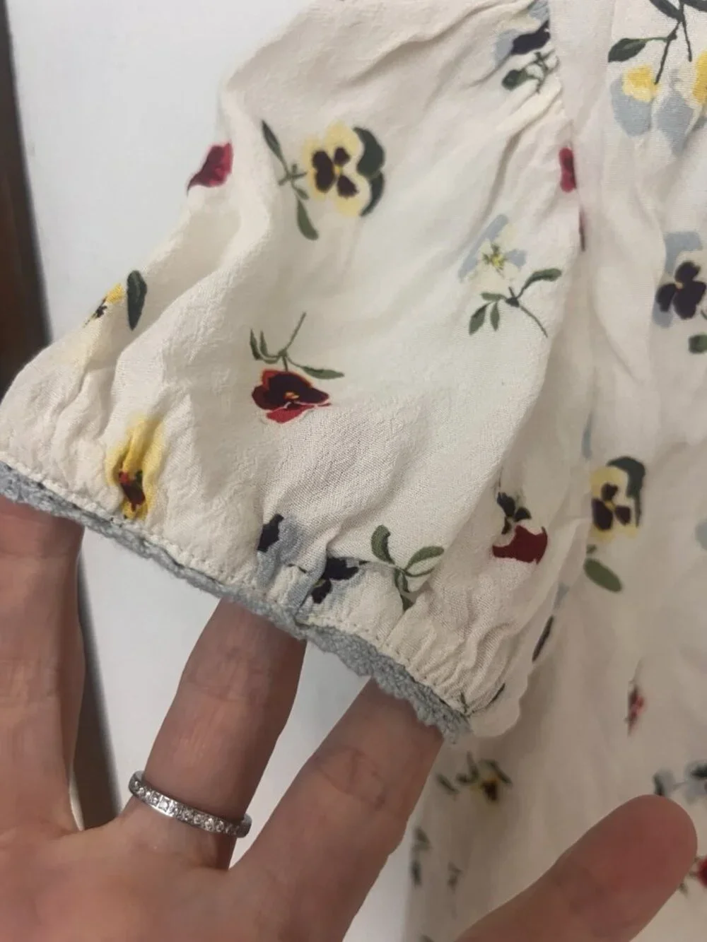 Gap x Doen Girls White Floral Cropped Blouse Cap Sleeve Size XL.       Ab
